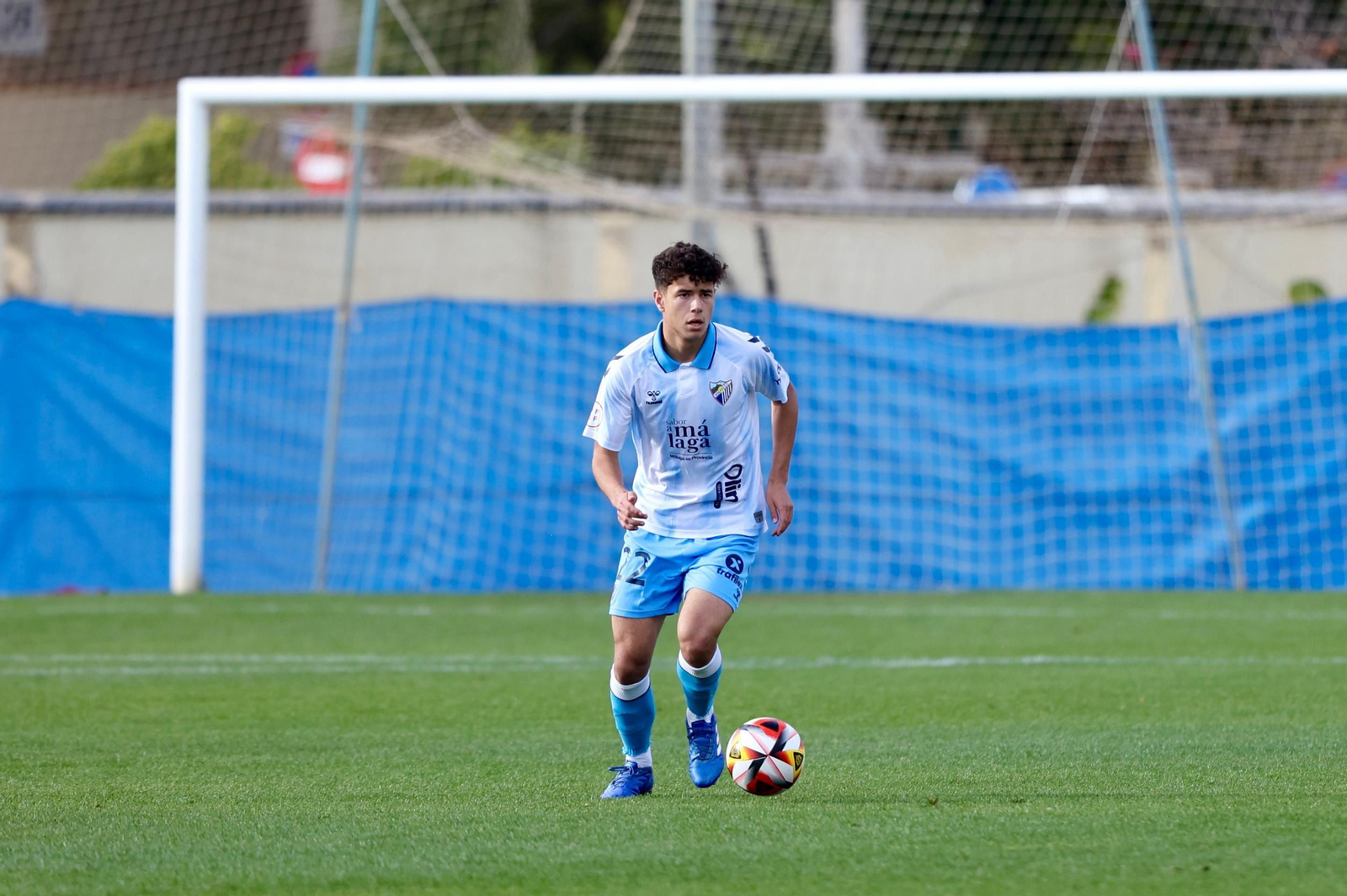 Festín del Atlético Malagueño ante el Torreperogil