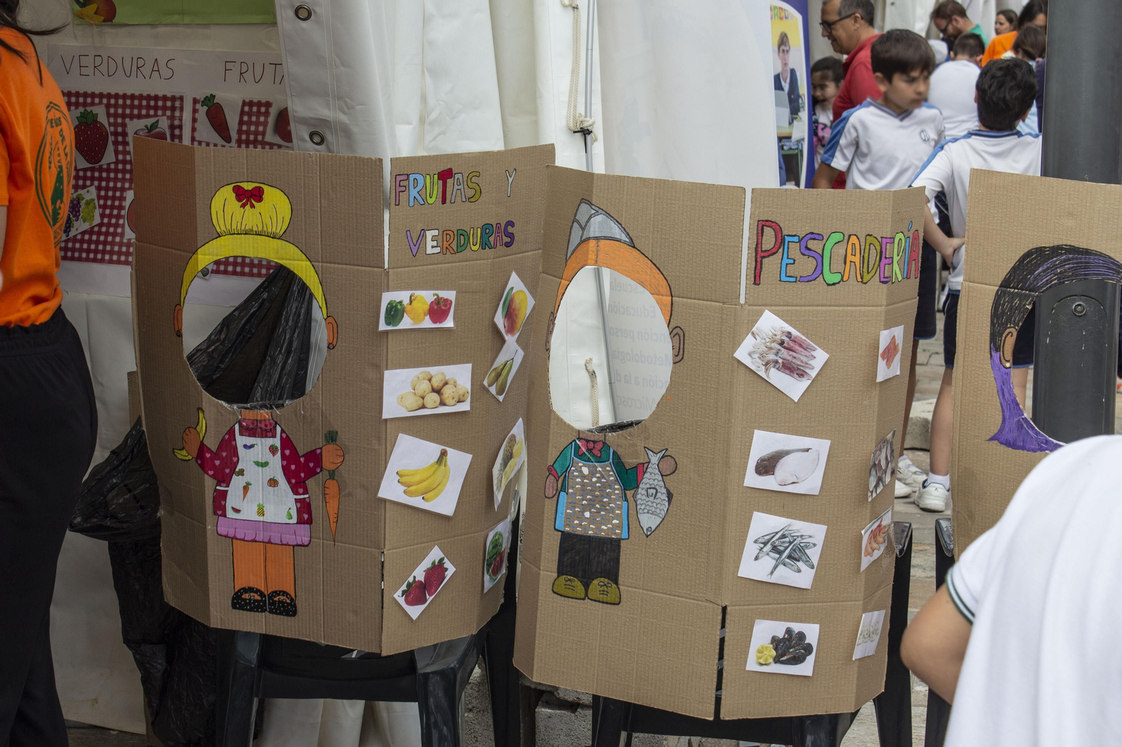 Fotos de Diverciencia Algeciras 2023 en Plaza Marqués de Verboom.