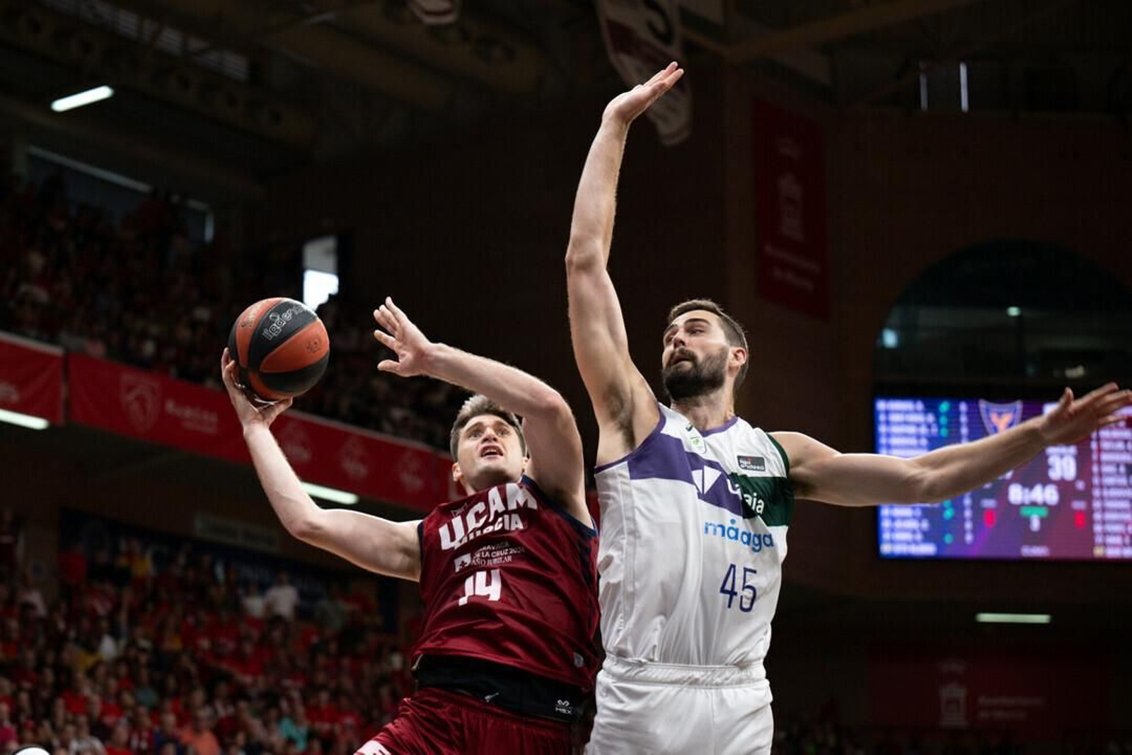 Las fotos del UCAM Murcia - Unicaja, 3º partido de semifinales de la ACB