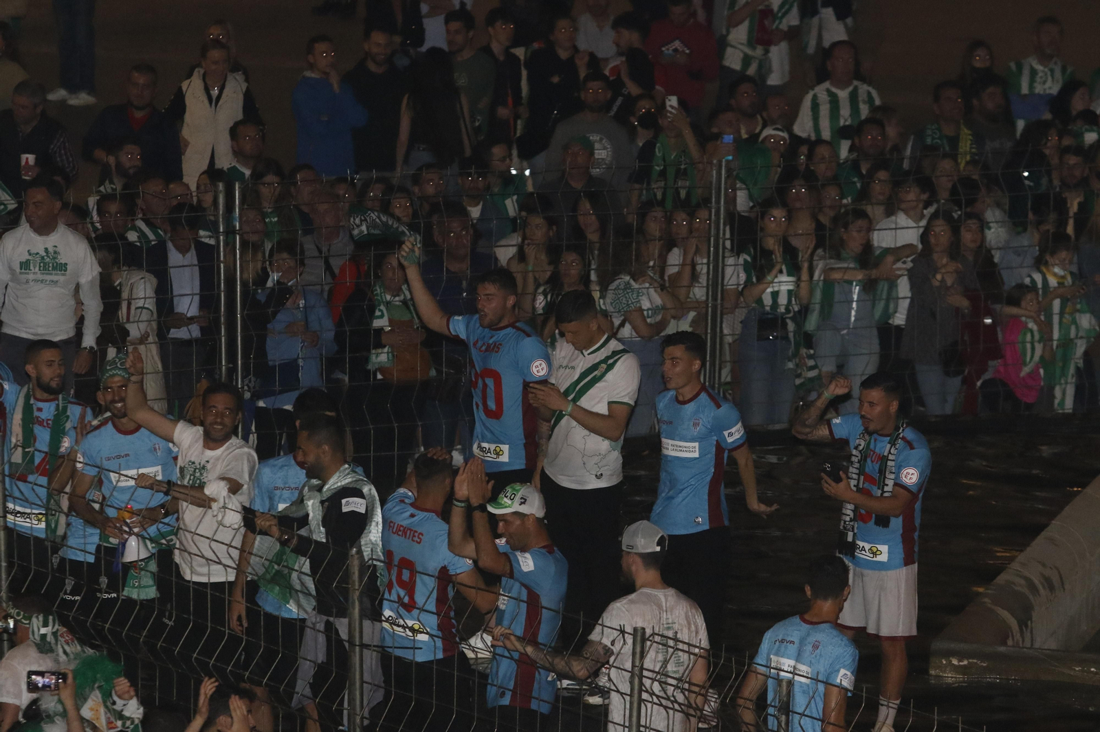 La celebración del ascenso del Córdoba CF en Las Tendillas, en imágenes
