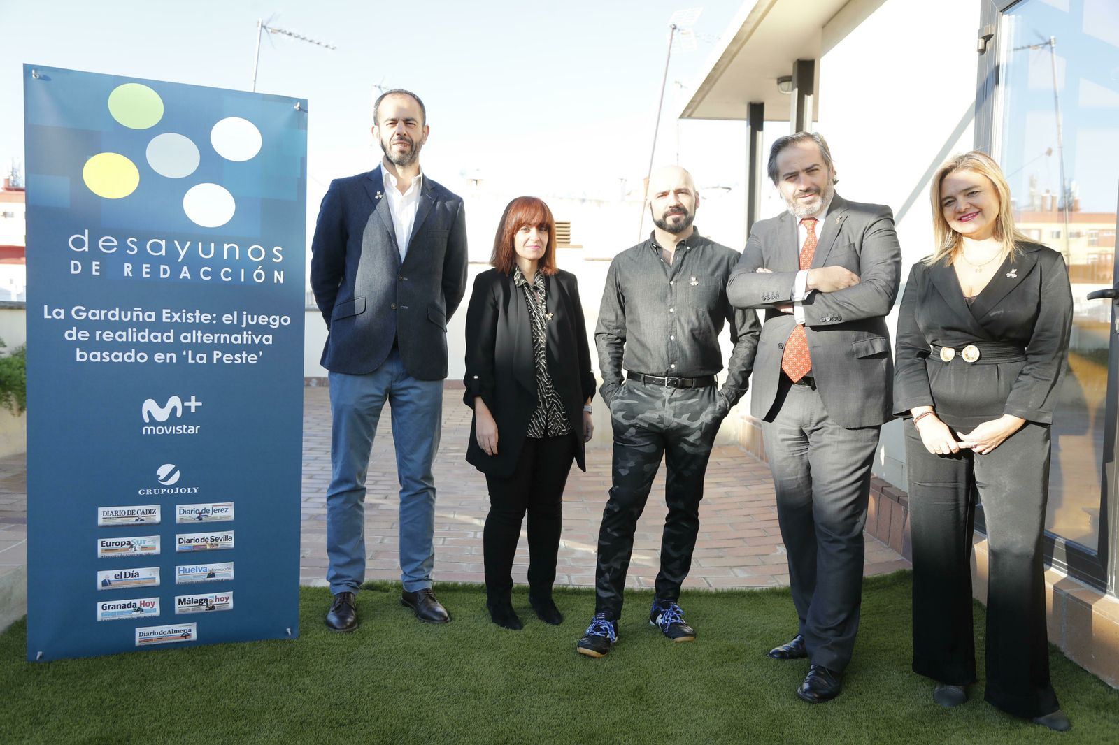 zquierda a derecha: Ignacio Ochoa, Miriam Lagoa, Luis Alcázar, Alberto Grimaldi y Elena Luque.