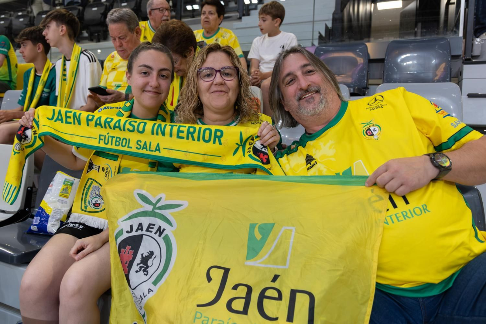 En imágenes: ¿Estuviste en el Olivo Arena ante el Mallorca Palma Futsal? ¡Encuéntrate¡