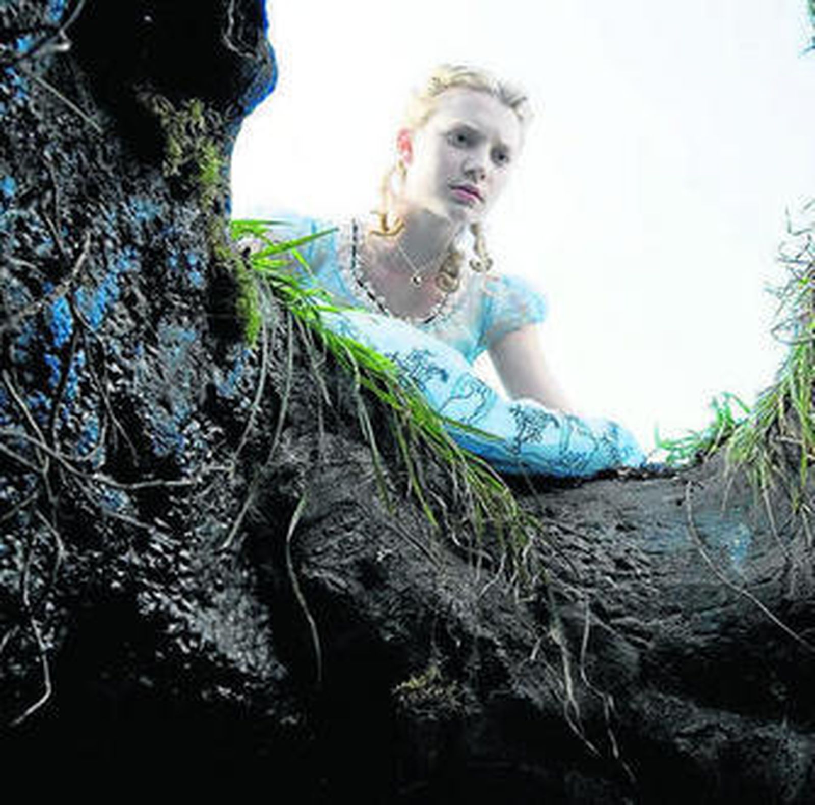Mia Wasikowska, protagonista de 'Alice in Wonderland', de Tim Burton.