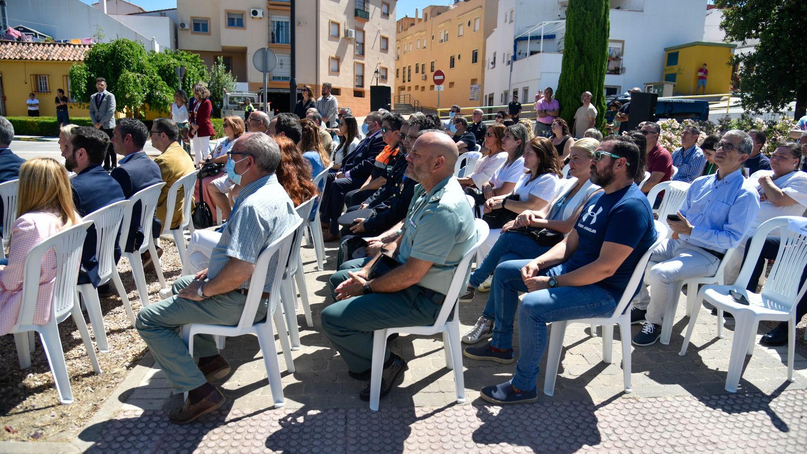 Fotos del homenaje en Los Barrios en recuerdo a las víctimas de la Covid-19