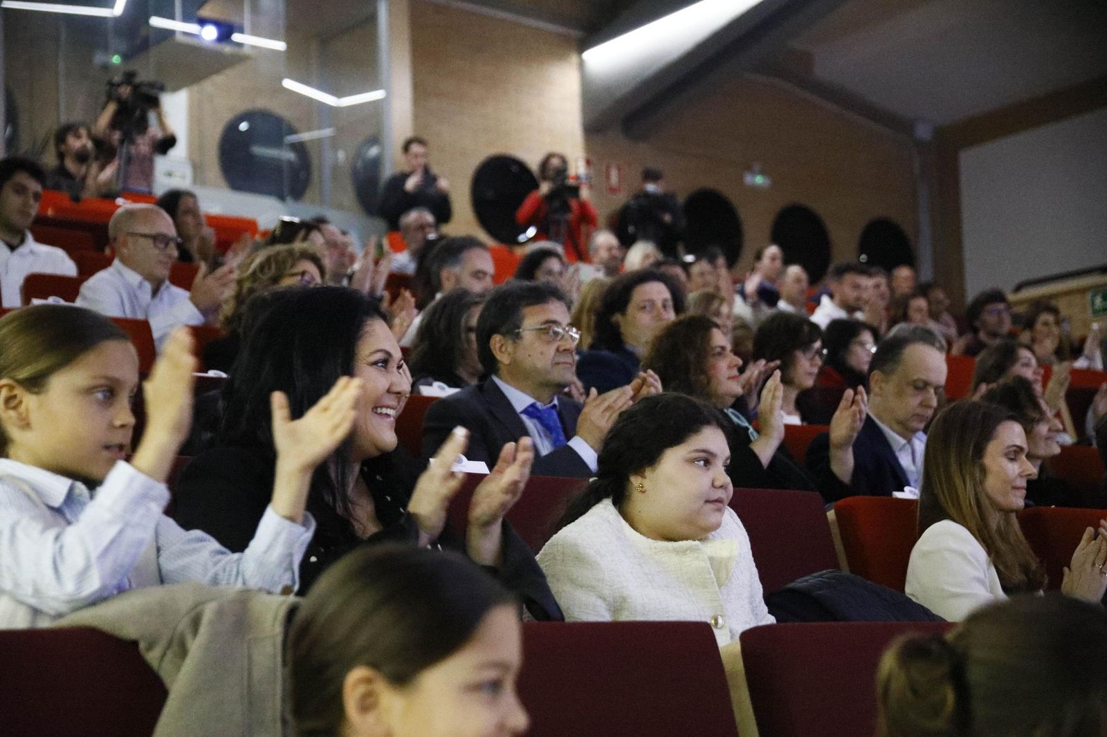 Las imágenes del acto de entrega de la Medalla de Oro a José Fernández Torres Tomatito, en la Universidad de Almería