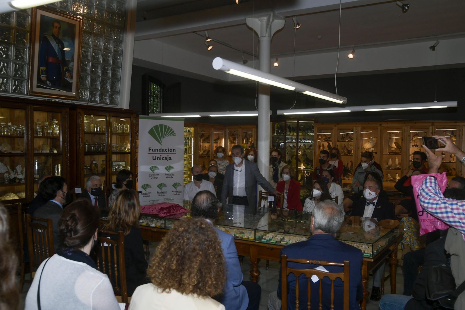La inauguración del Museo de Ciencia del IES Padre Suárez de Granada, en imágenes
