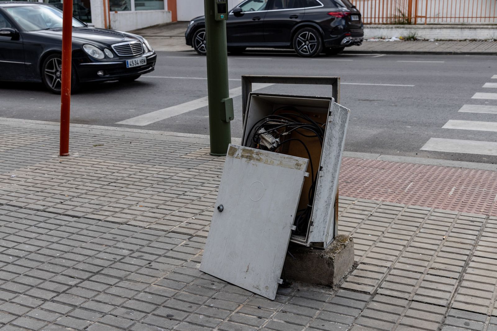 El estado de deterioro del polígono de Los Olivares