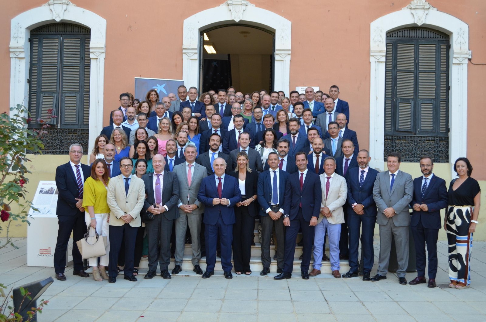 Reunión del equipo directivo de Caixabank en Huelva.