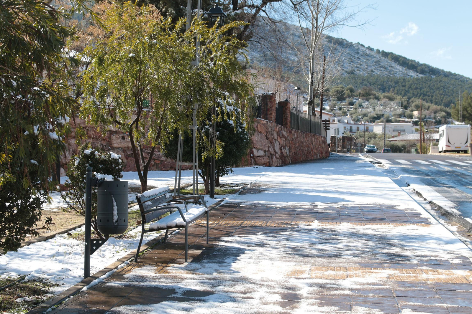 La nieve cubre de blanco la Alpujarra Almeriense