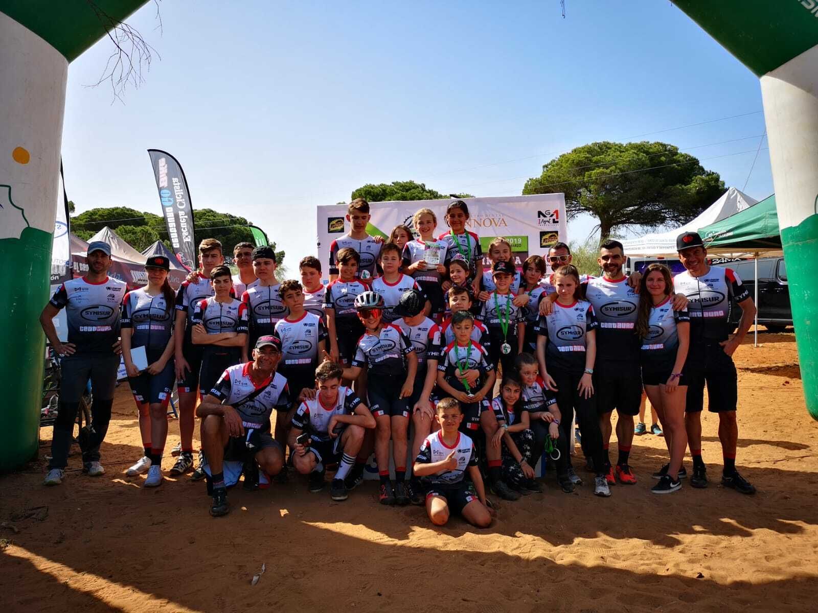 Los alumnos de la Escuela Centauro Bike han logrado 34 podios.