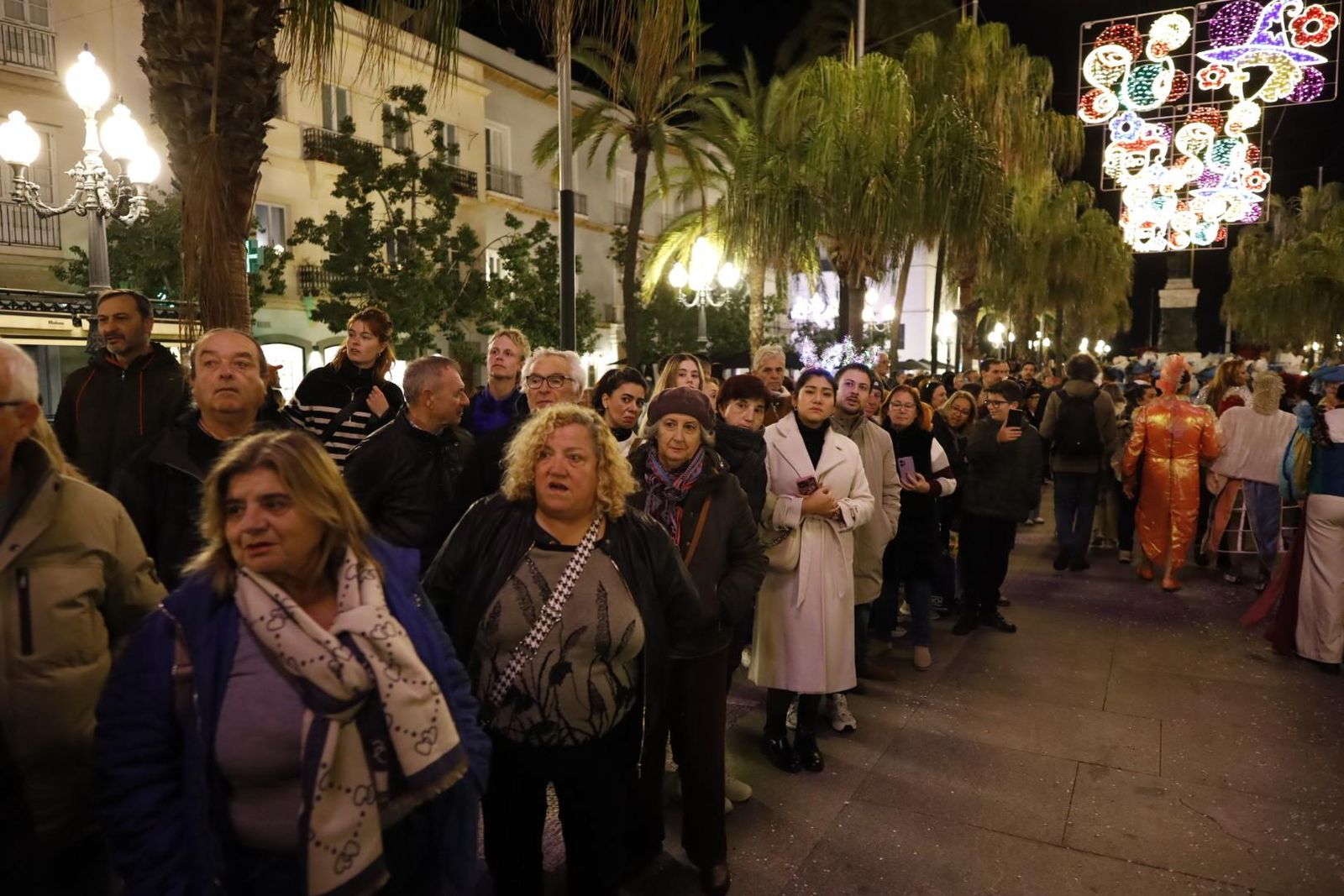 Cortejo, acto y quema del Dios Momo del Carnaval de Cádiz 2026