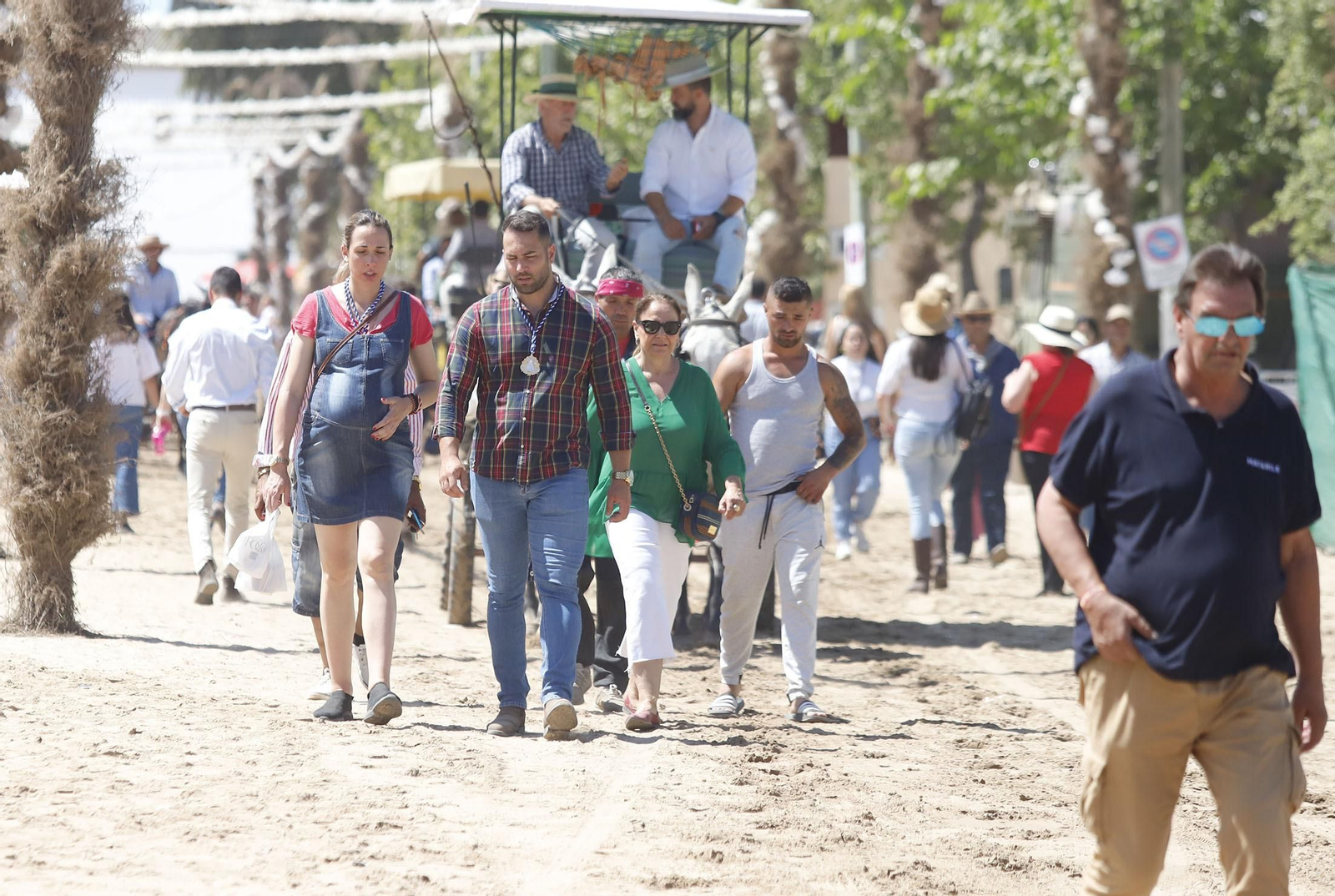 Ambiente en la aldea del Rocío en la jornada del sábado