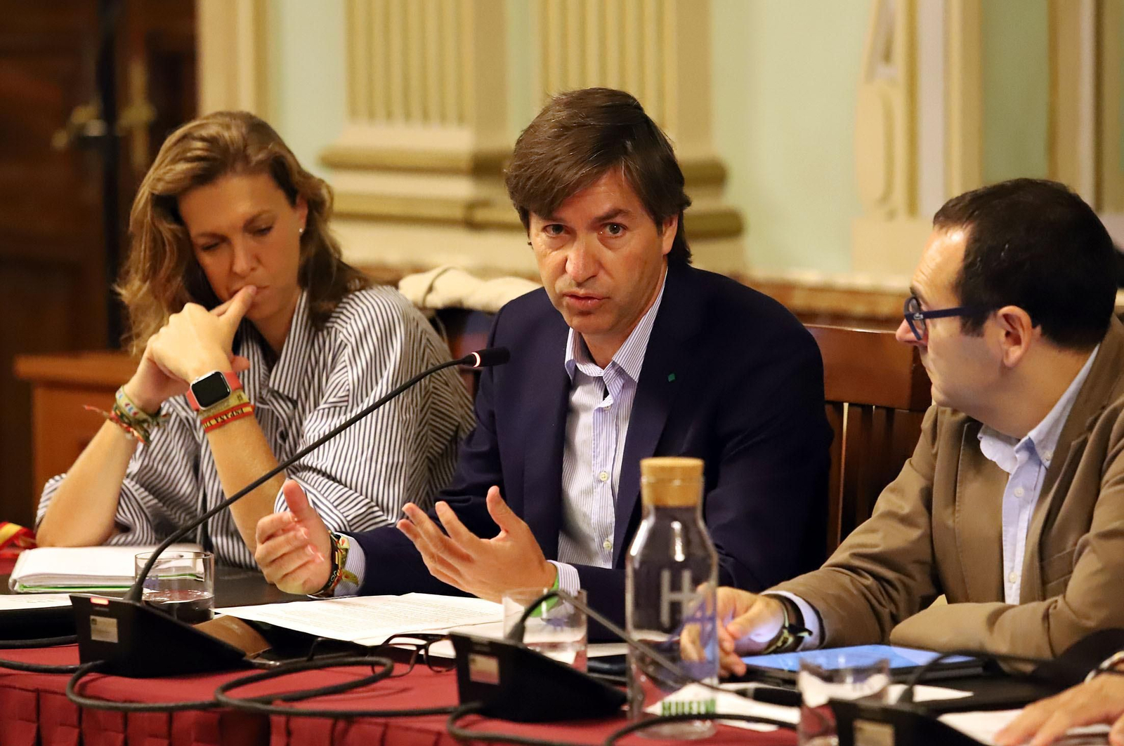 Imágenes del pleno celebrado en el Ayuntamiento de Huelva