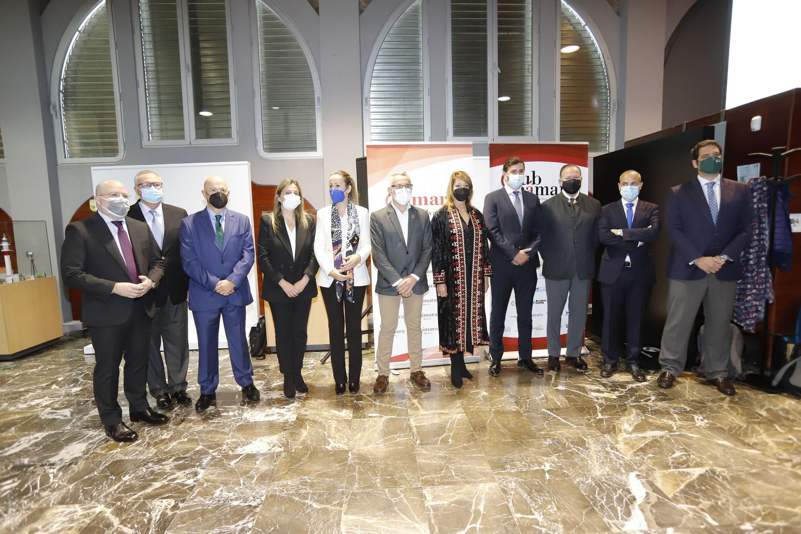 Imágenes de las jornadas del encuentro ‘Pasado, presente y futuro de la Minería Metálica en Huelva’,  en las cocheras del Puerto