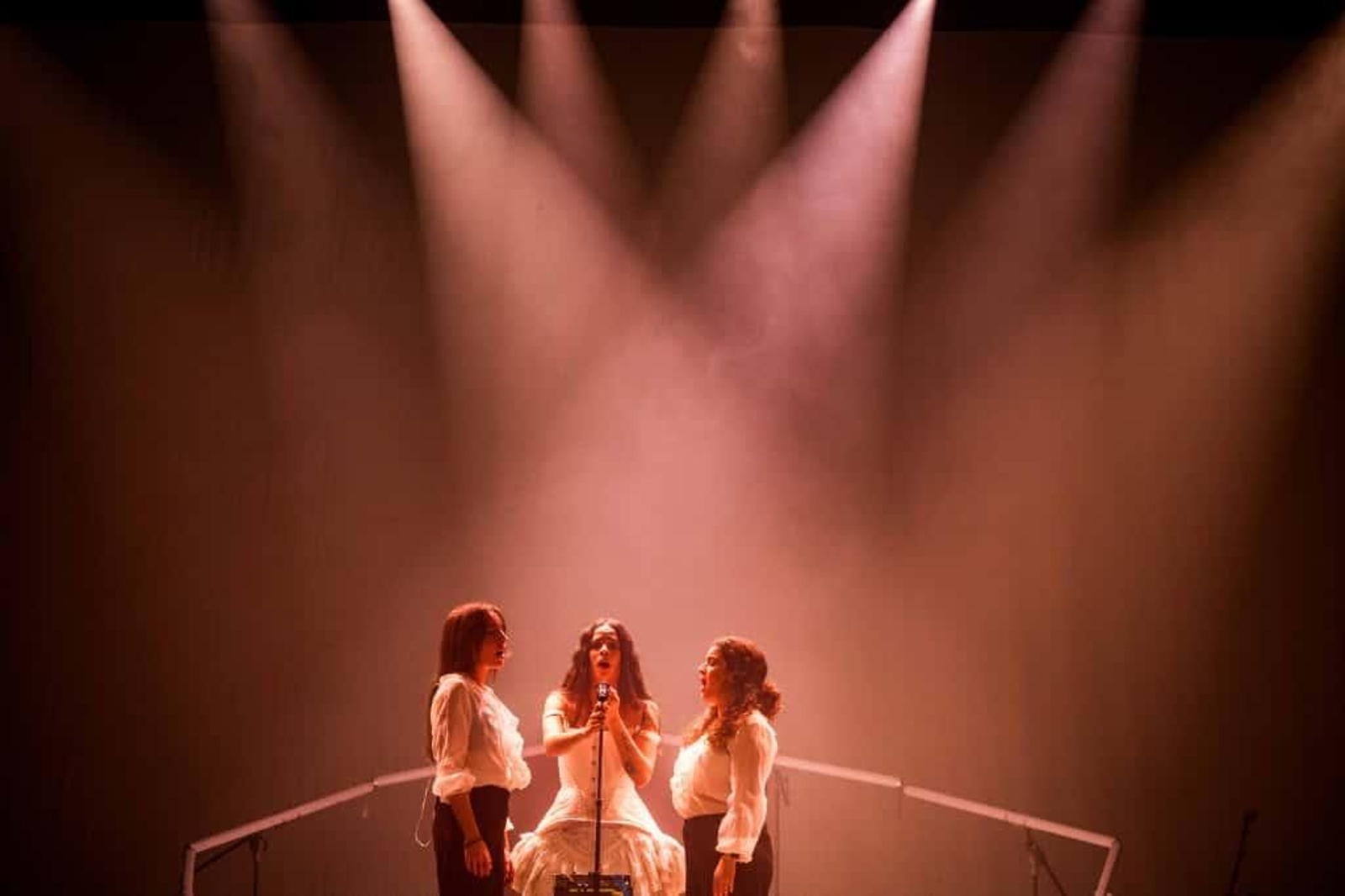 Ángeles Toledano protagoniza el Día Internacional del Flamenco en San Fernando