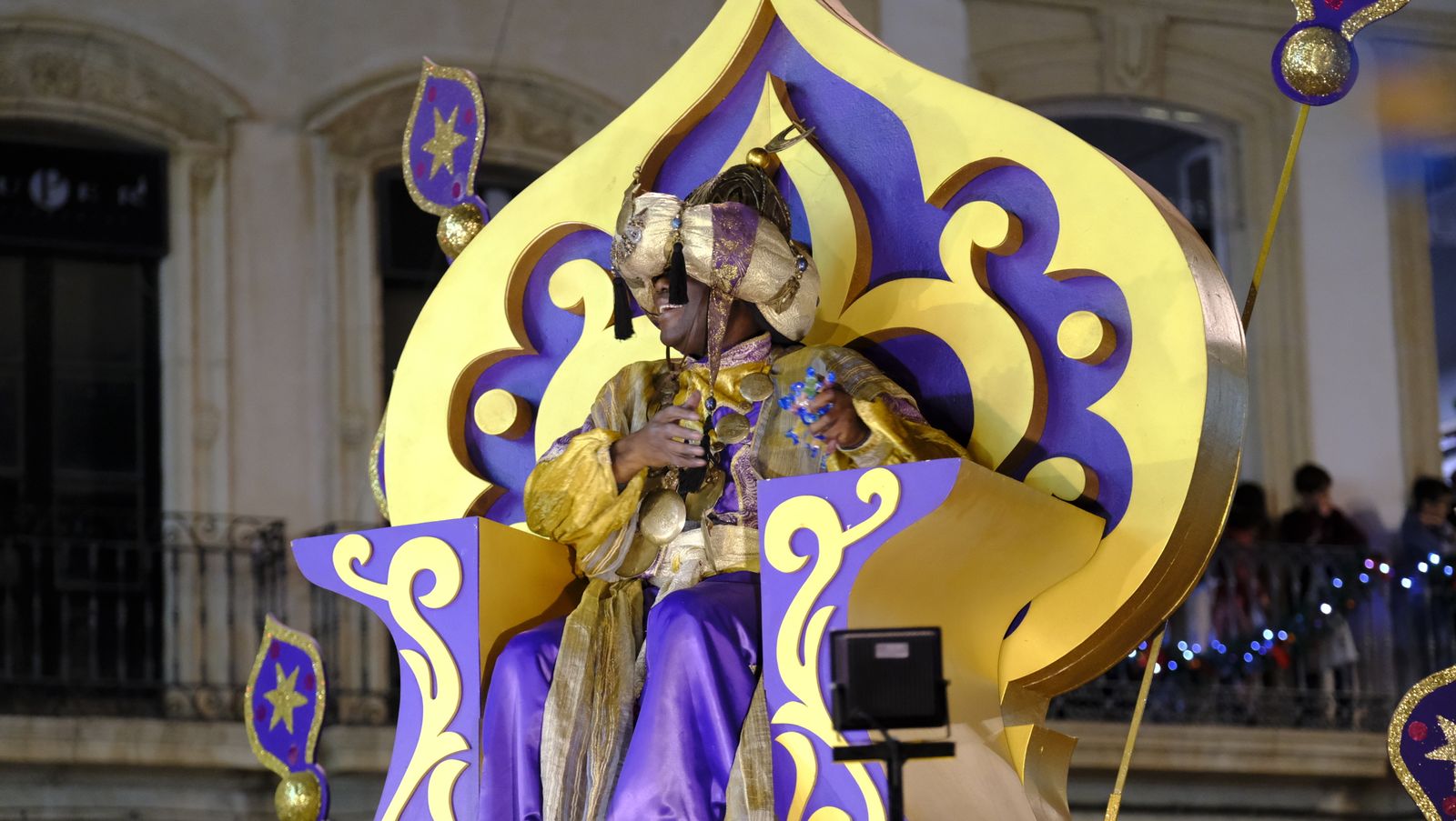 Fotogalería de la Cabalgata de Reyes Magos en Almería