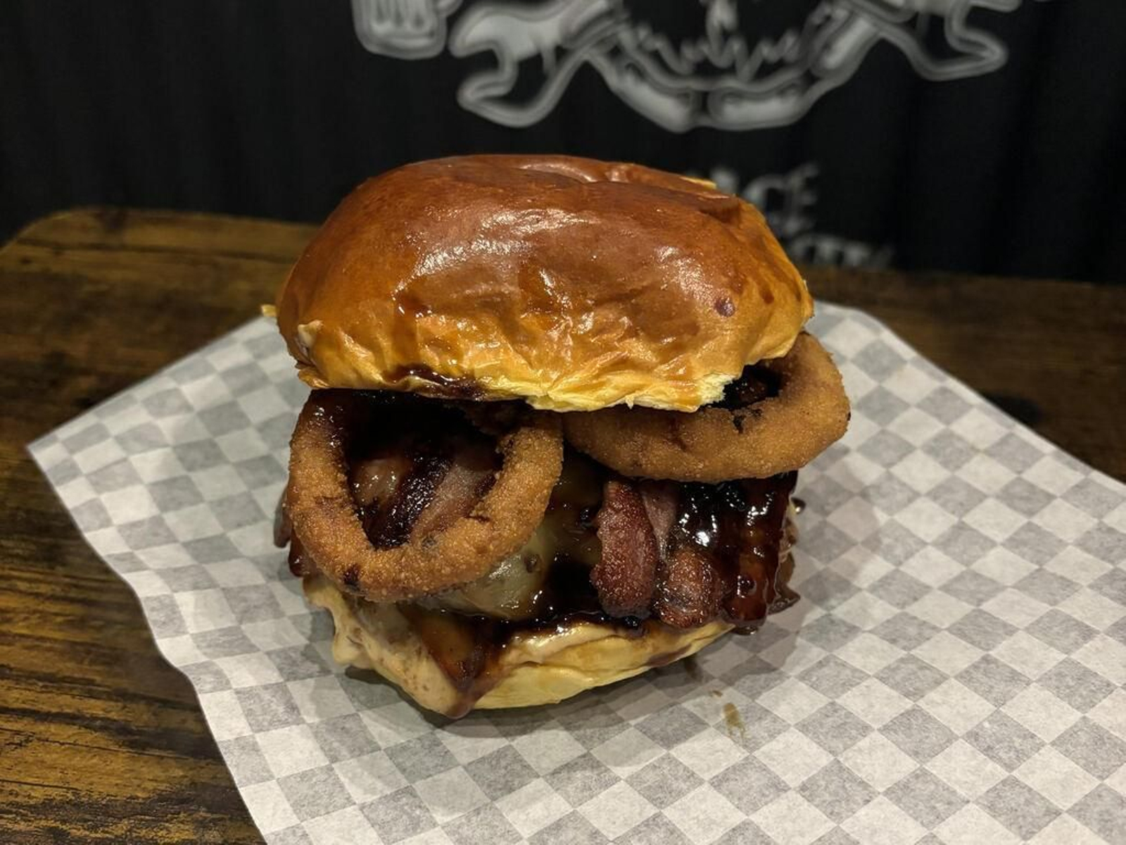 Old Smokey, de Barbas Garage Burger & Beers.