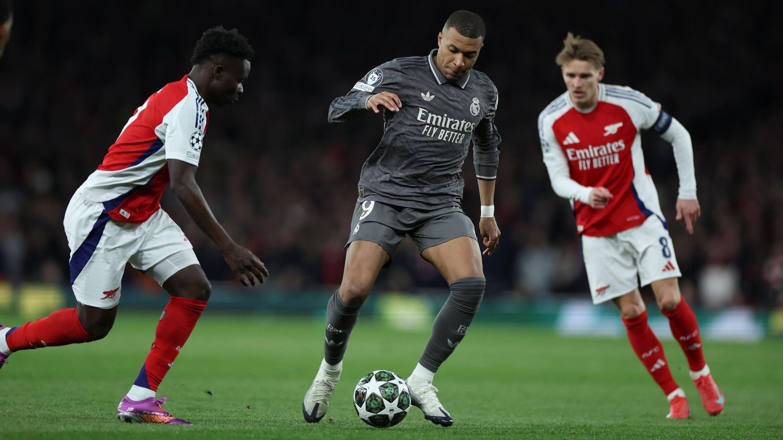 Las mejores fotos del Arsenal - Real Madrid