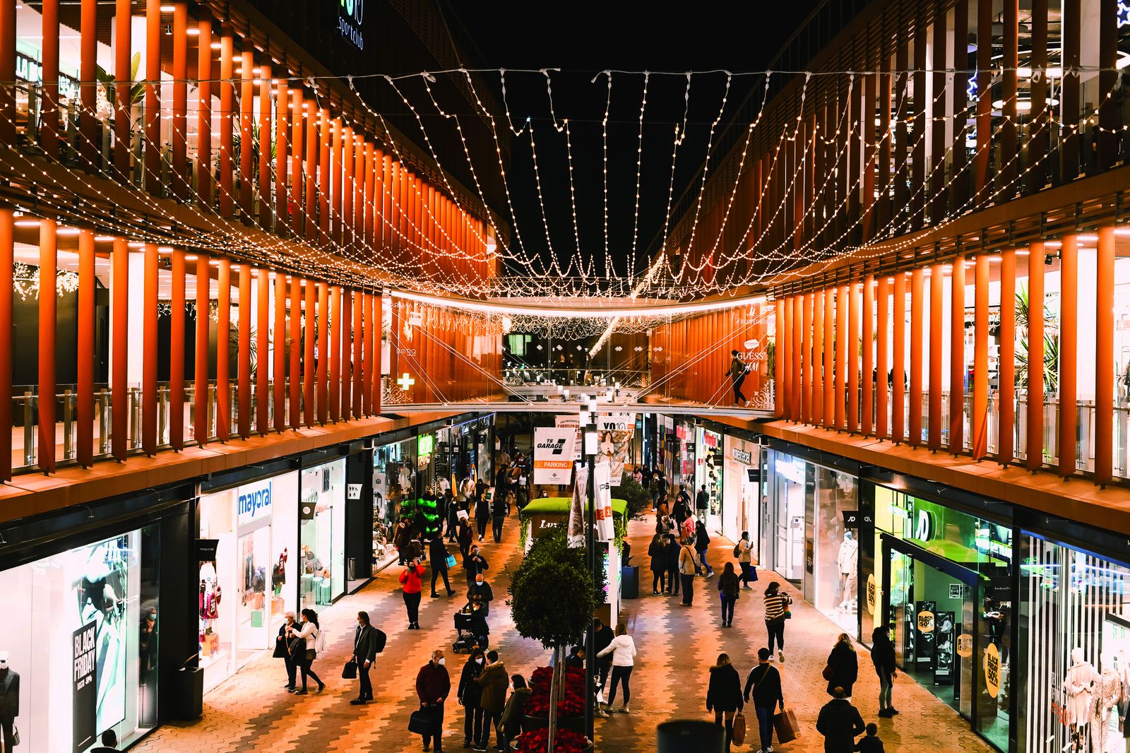 Decoración navideña en Torre Sevilla