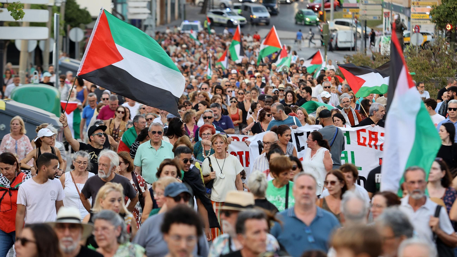 Imágenes de la manifestación 'Jerez con Palestina STOP Genocidio'
