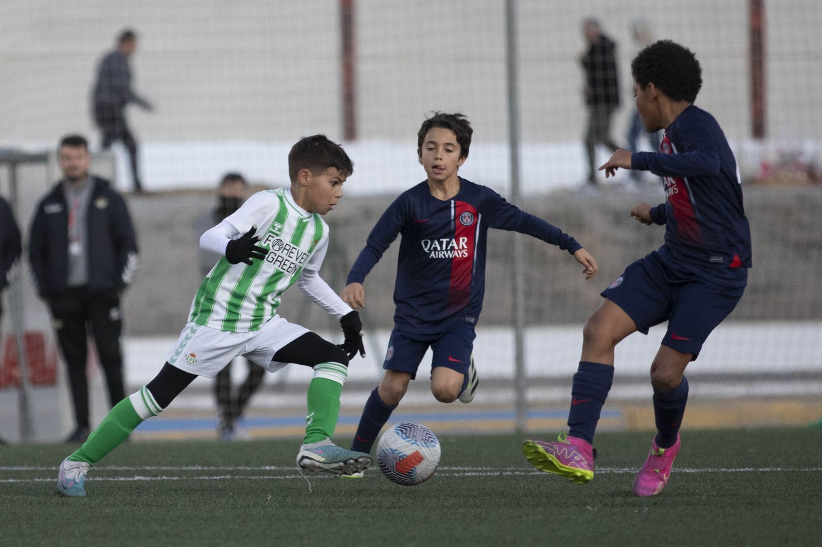 Las mejores imágenes del Torneo Internacional Benjamín de Pinos Puente