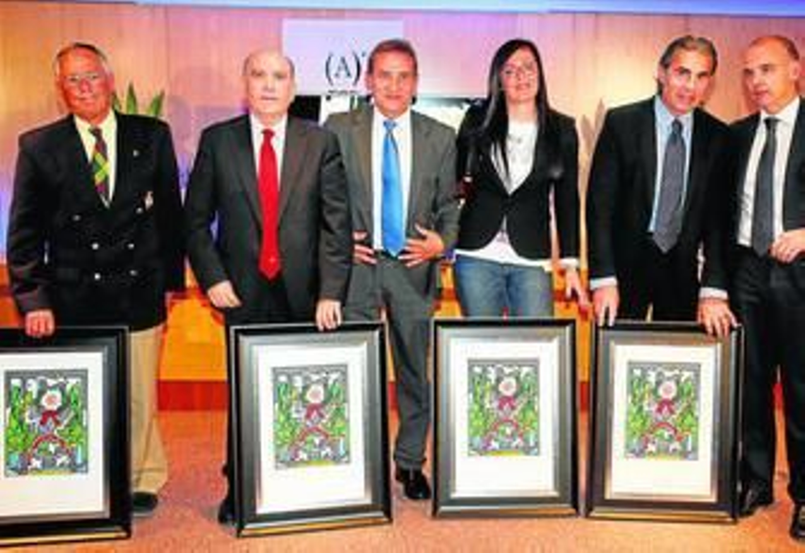 Joaquín Canales, Pedro Montiel, Moli, María José Moreno, Sergio Scariolo y Eduardo Barrero, ayer.