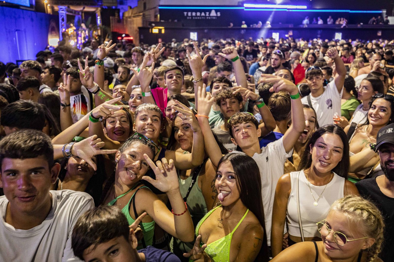 Búscate en las imágenes del concierto de JC Reyes en Concert Music Festival