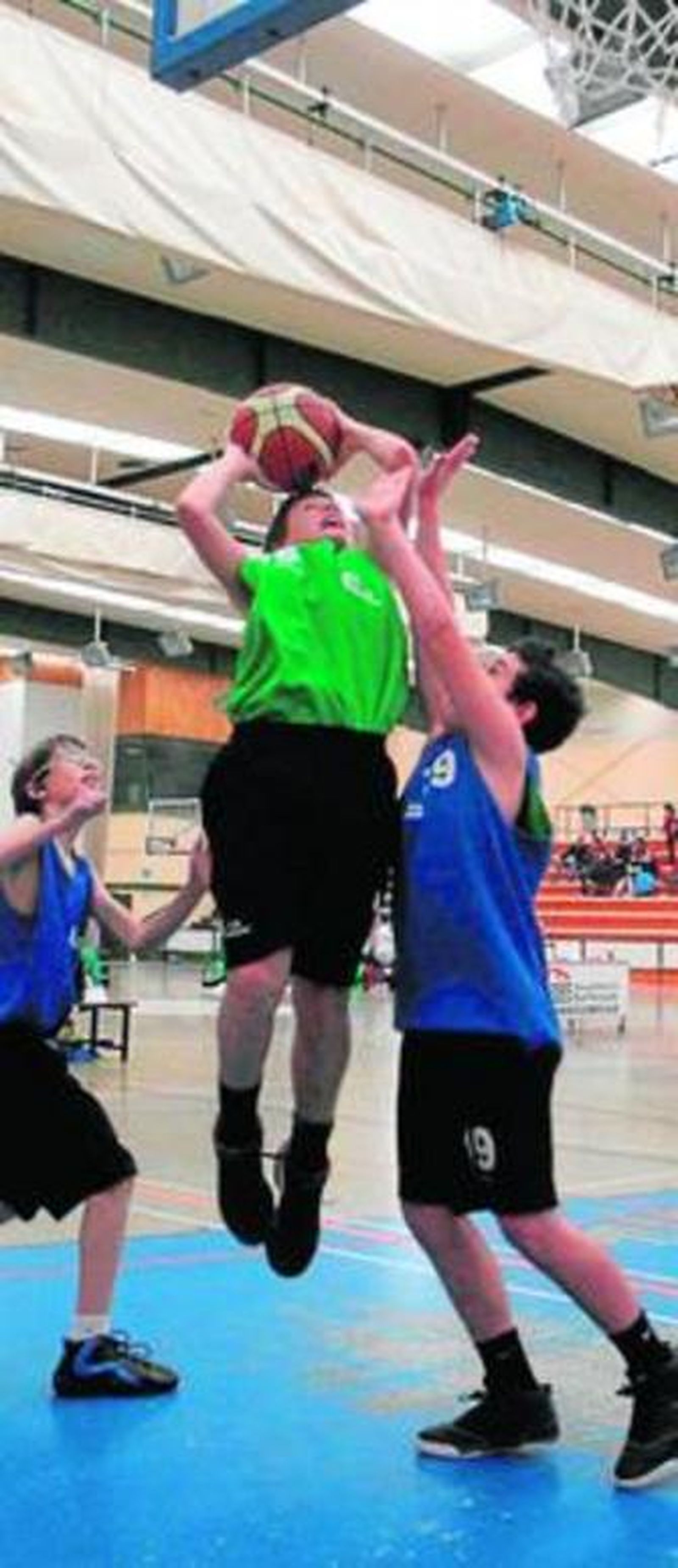 Imagen del derbi local disputado en El Parque.