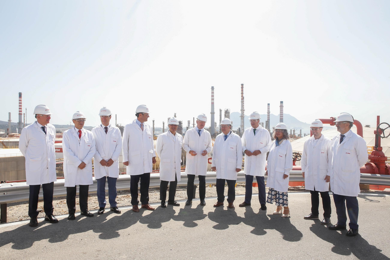 Visita del ministro de Industria al parque de Cepsa en San Roque para conocer sus proyectos de hidrógeno verde Visita del ministro de Industria al parque de Cepsa en San Roque para conocer sus proyectos de hidrógeno verde