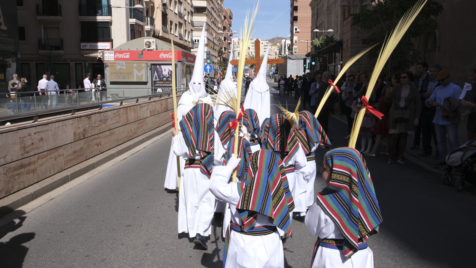 Fotogalería de la procesión de La Borriquita en Almería. Semana Santa 2022.