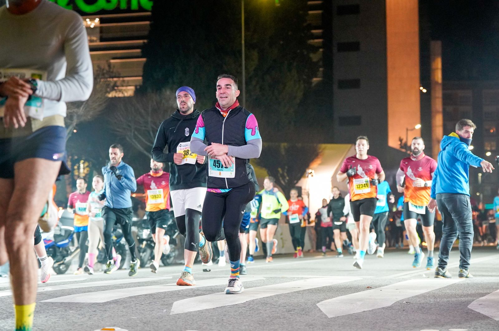 En imágenes: búscate en tu llegada a meta de la Carrera de San Antón 2026 (12)