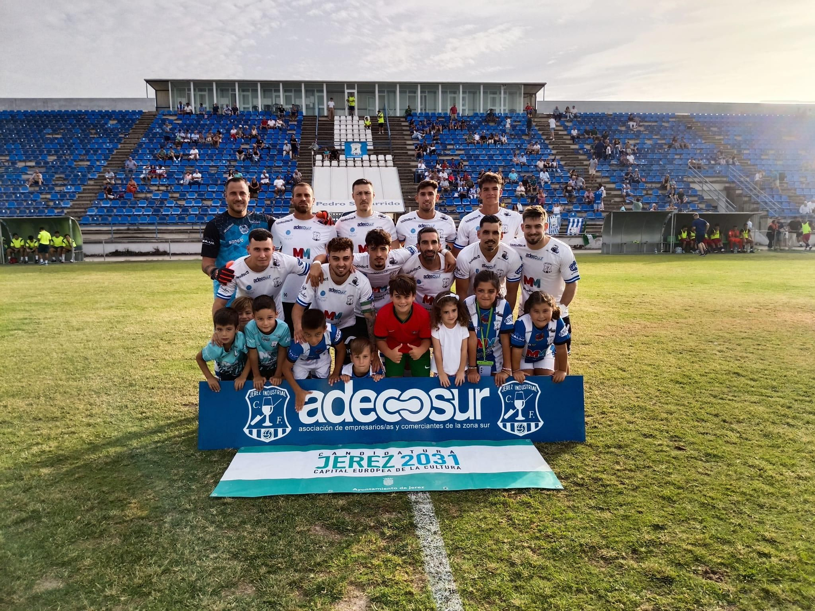 El Jerez Industrial no pudo lograr la primera victoria de la temporada.