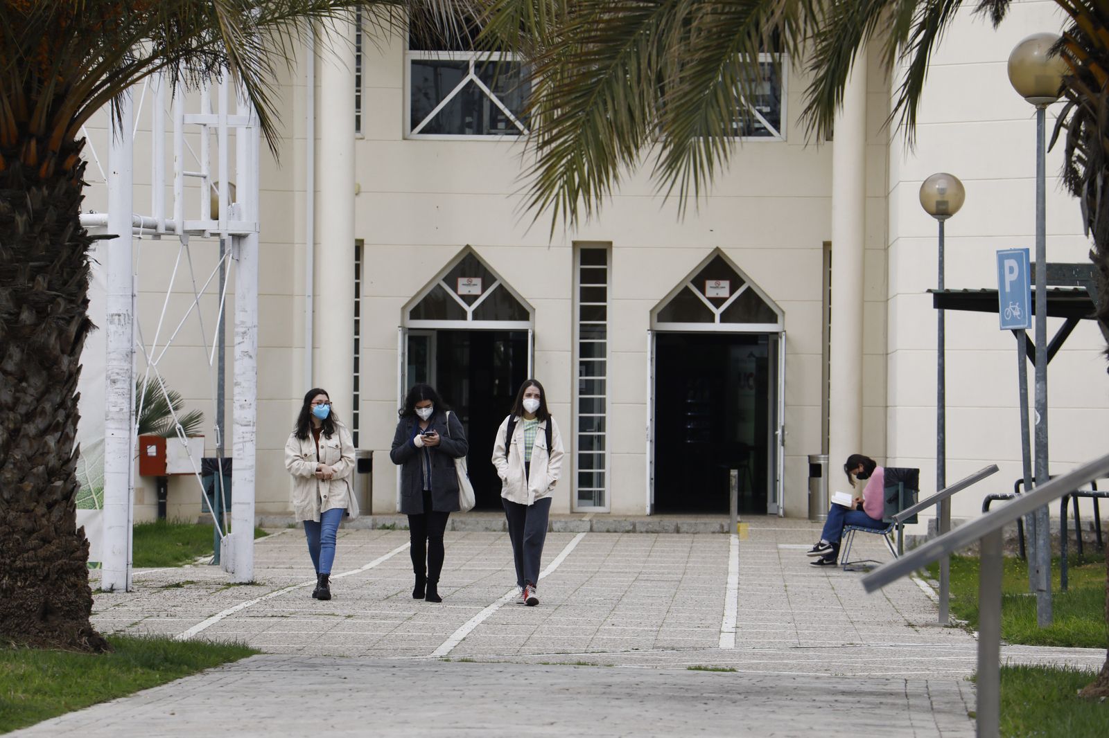 Alumnos de la UCO en Rabanales.