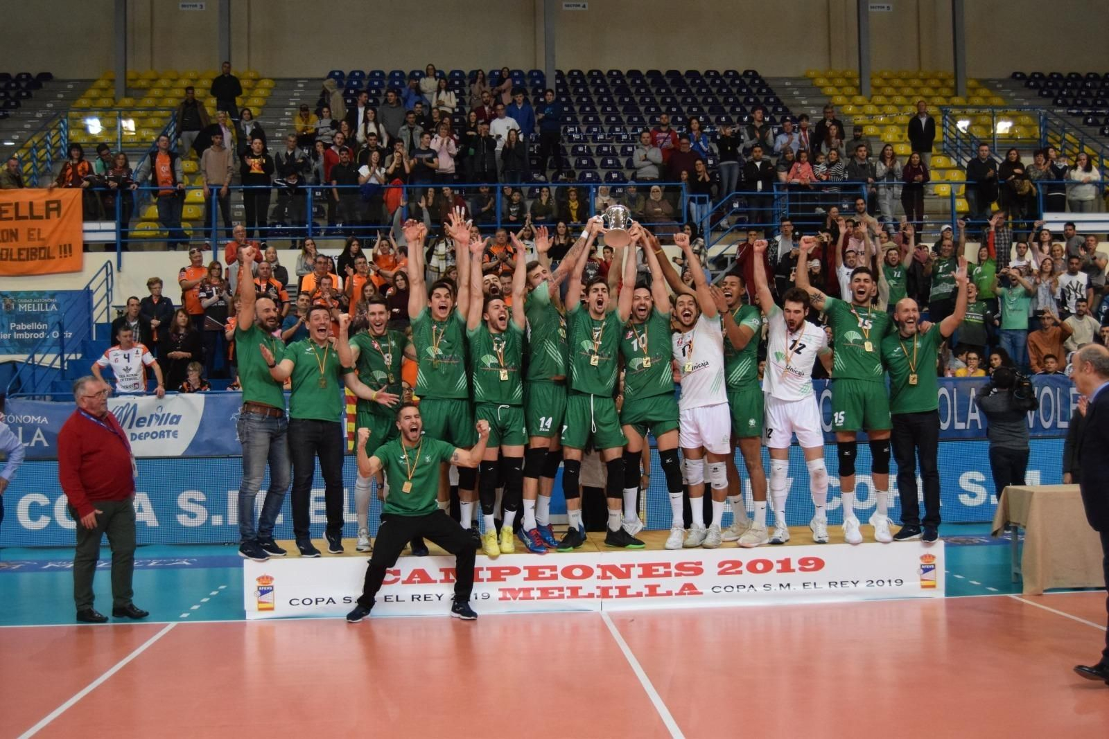Unicaja Almería festeja su undécima Copa del Rey en Melilla tras derrotar al Teruel