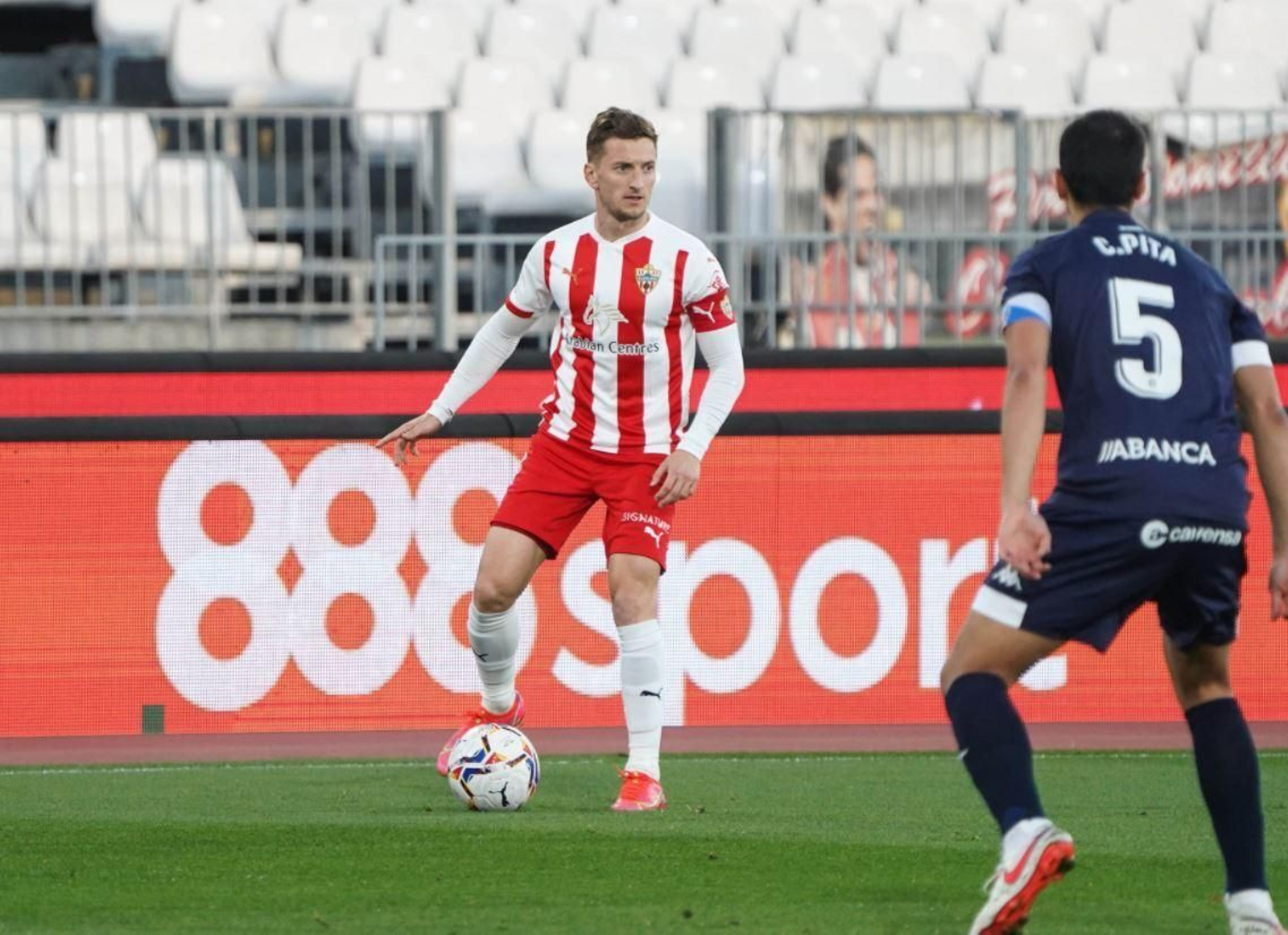 Balliu, ante el Lugo.