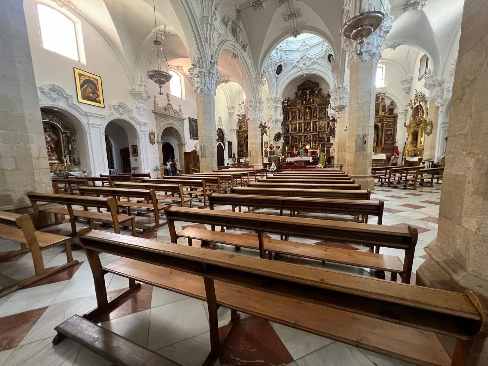 Un recorrido en imágenes por la parroquia de la Asunción de Priego de Córdoba