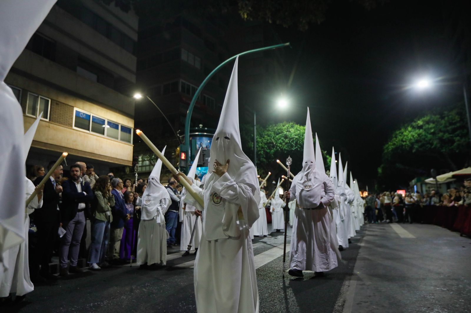 Te contamos en imágenes la Santa Cena tras la lluvia en la ciudad