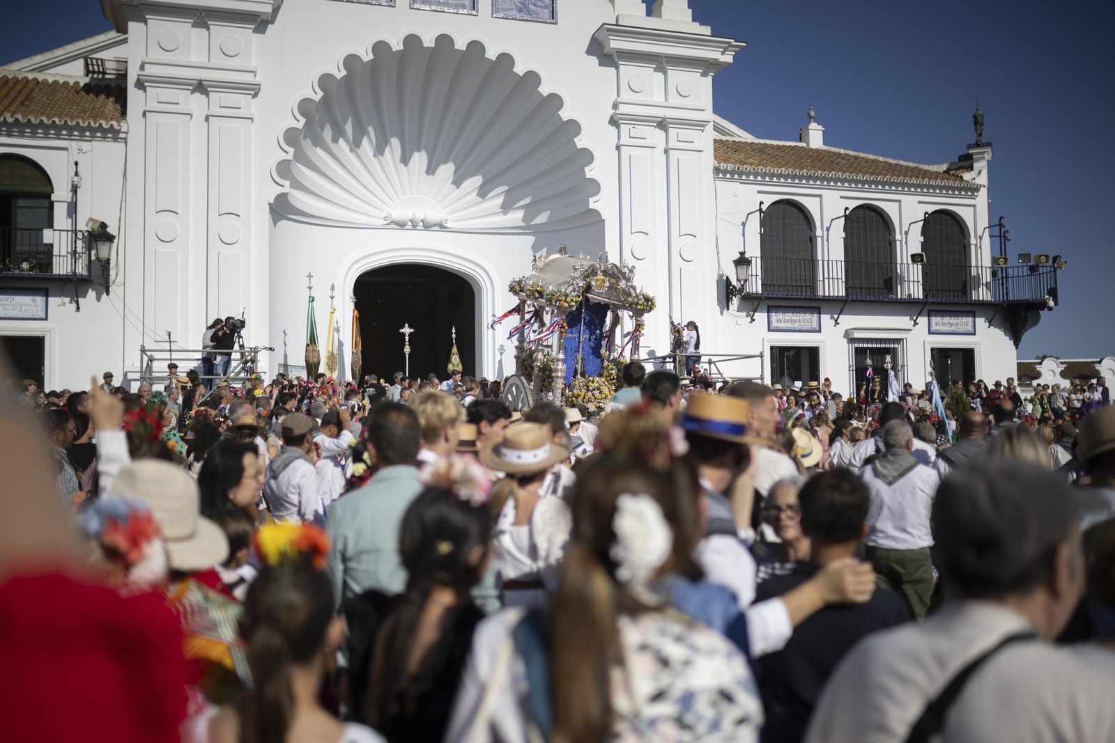 Imágenes de las primeras presentaciones de las hermandades de El Rocío 2024