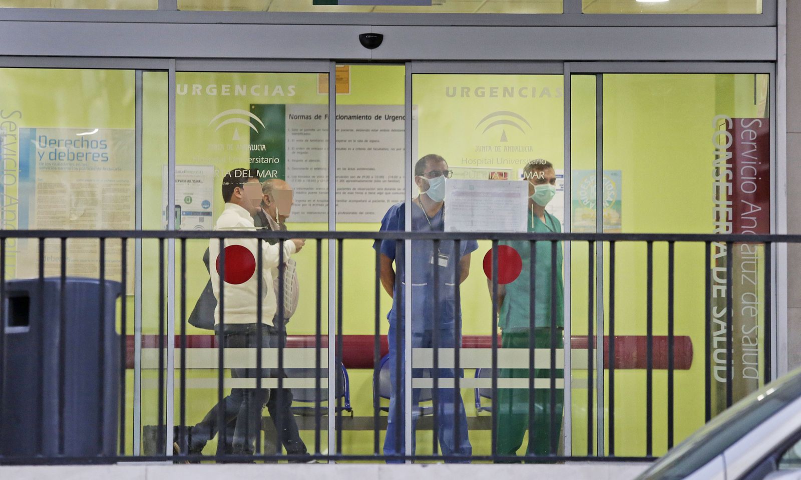 El Colegio de Médicos de Cádiz pone en marcha la campaña 'Aplausos solidarios contra el coronavirus'