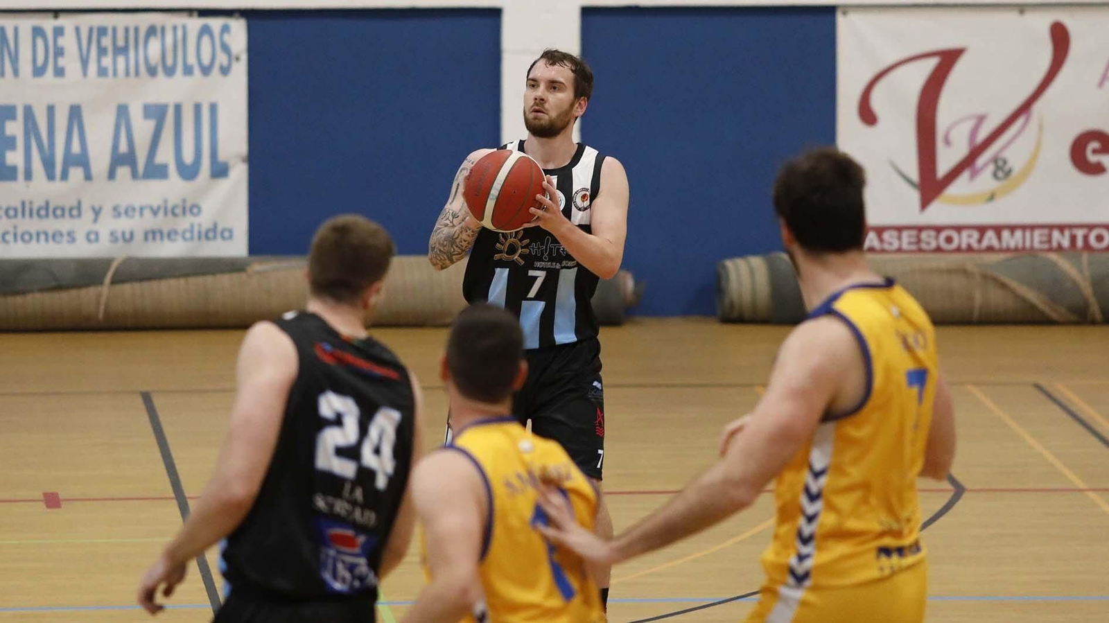 La Unión Linense de Baloncesto - Novaschool de Málaga