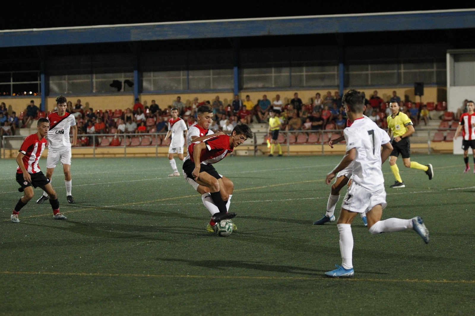 Las imágenes del VII Trofeo de Feria de Fútbol Juvenil 'I Memorial Juan Oncala'