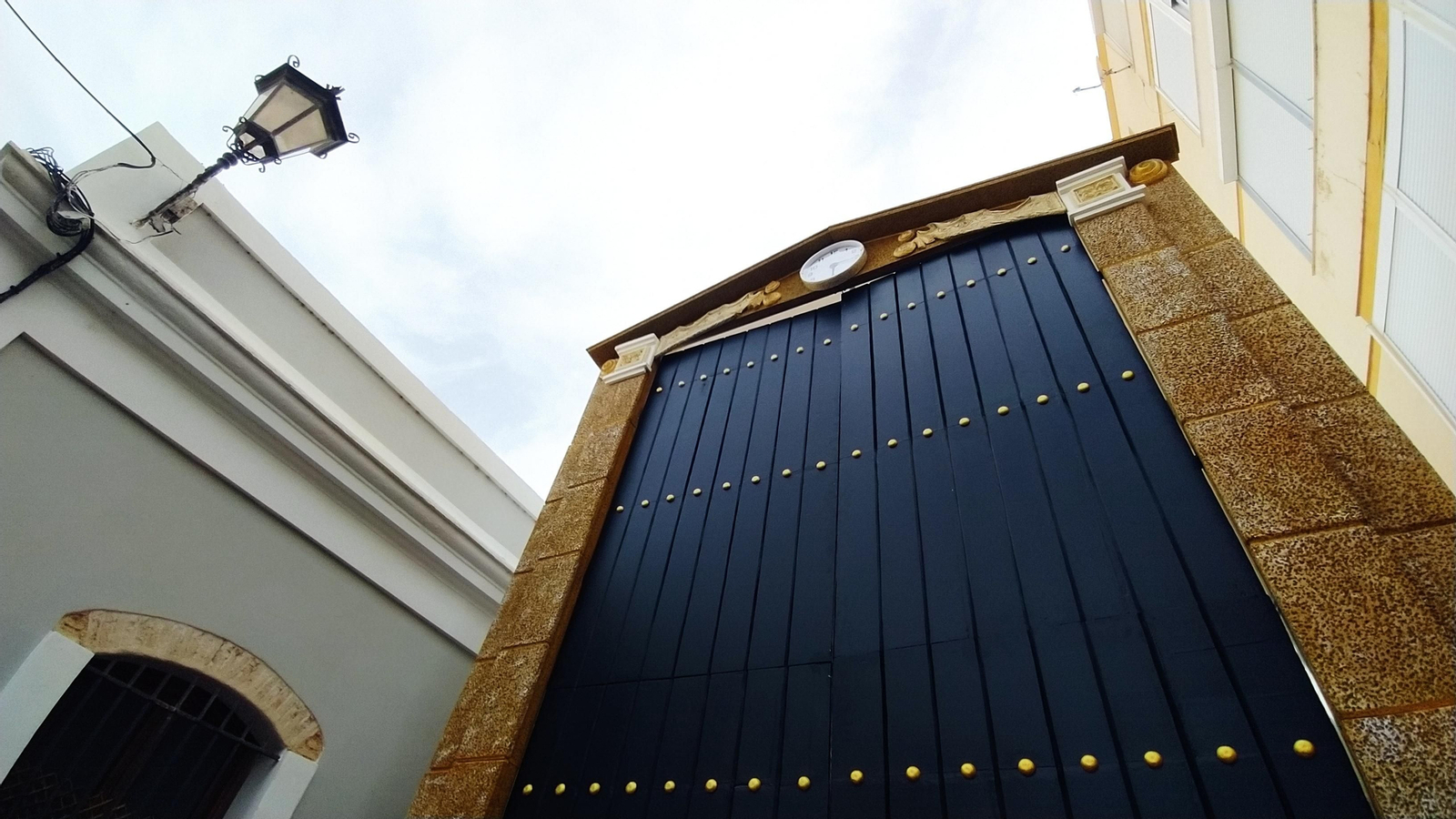 Las imágenes de la salida de la Coronación de Espinas en San Fernando