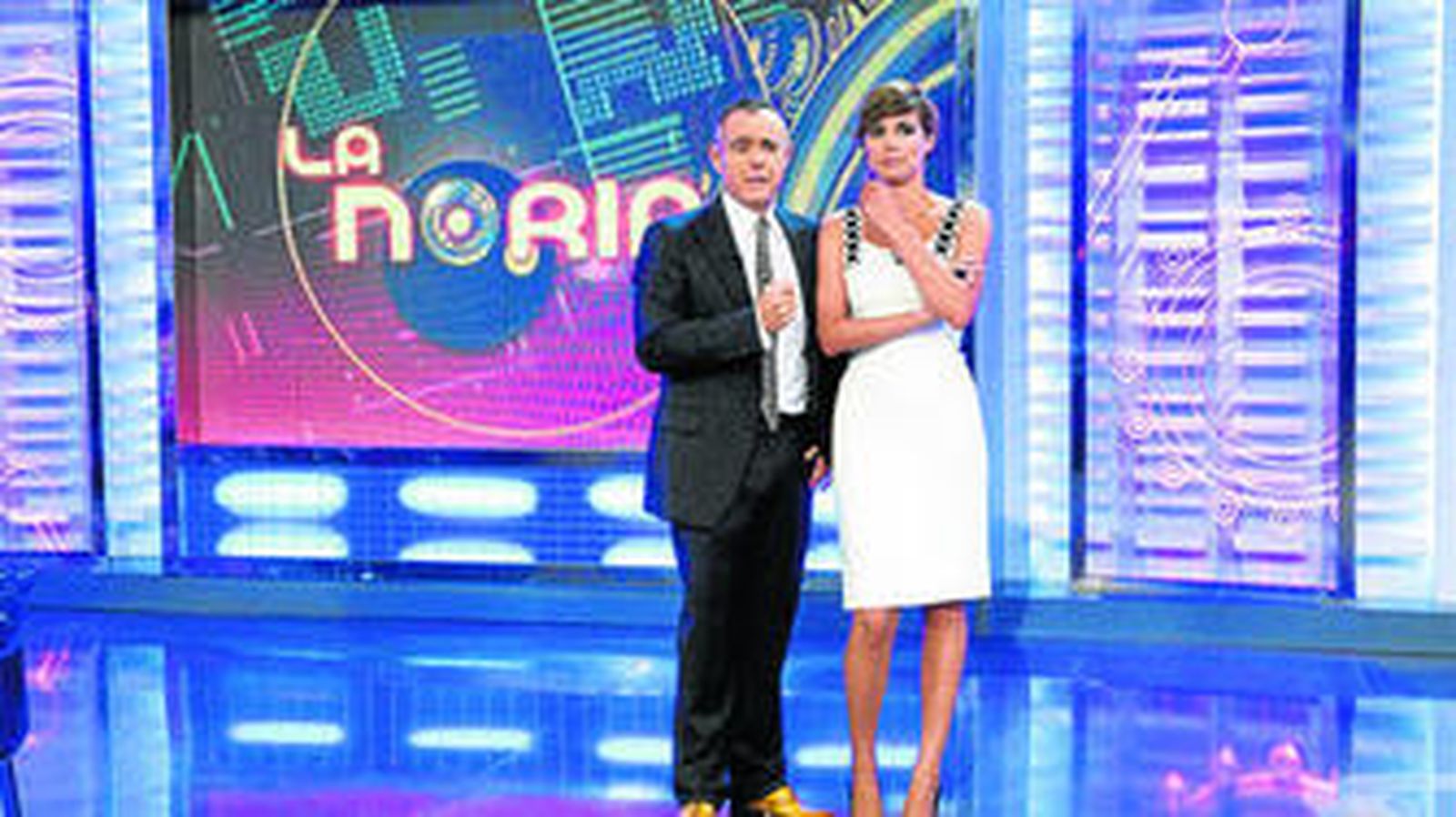 La pareja formada por Jordi González y Sandra Barneda presentará cada sábado 'El gran debate' y 'La Noria'.