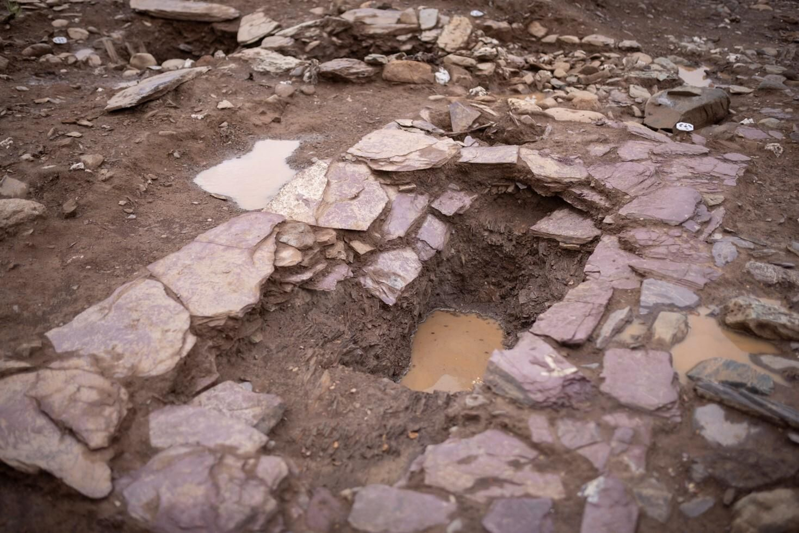 Imágenes del yacimiento del yacimiento de las Capellanías en Cañaveral de León