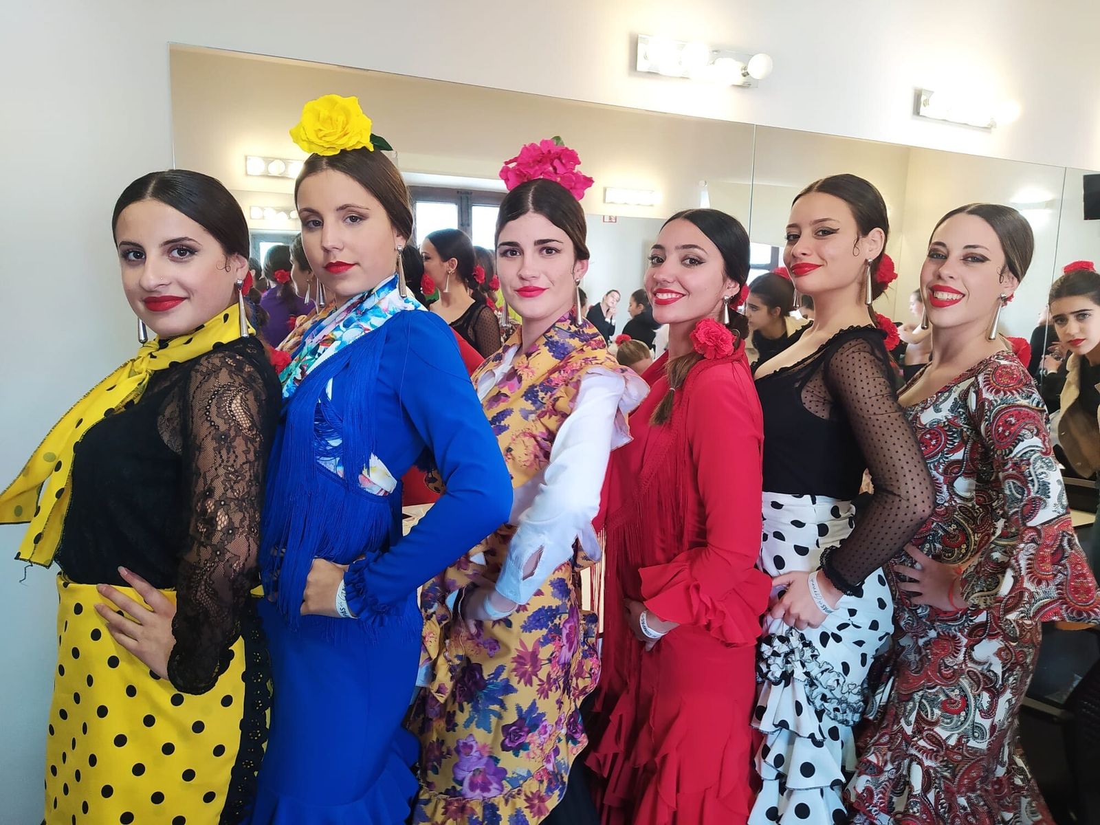 Alumnas de flamenco de Huétor Tájar y Montefrío representan a Granada en un certamen andaluz de baile