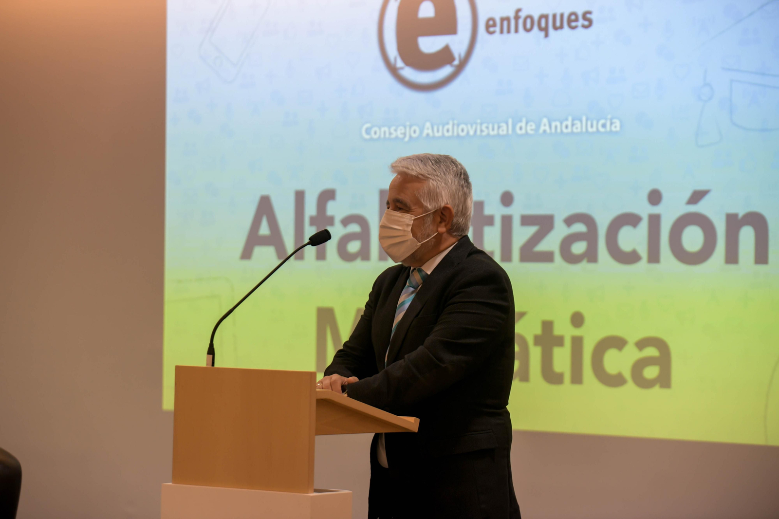El foro 'Enfoques' sobre alfabetización mediática celebrado en Granada, en imágenes
