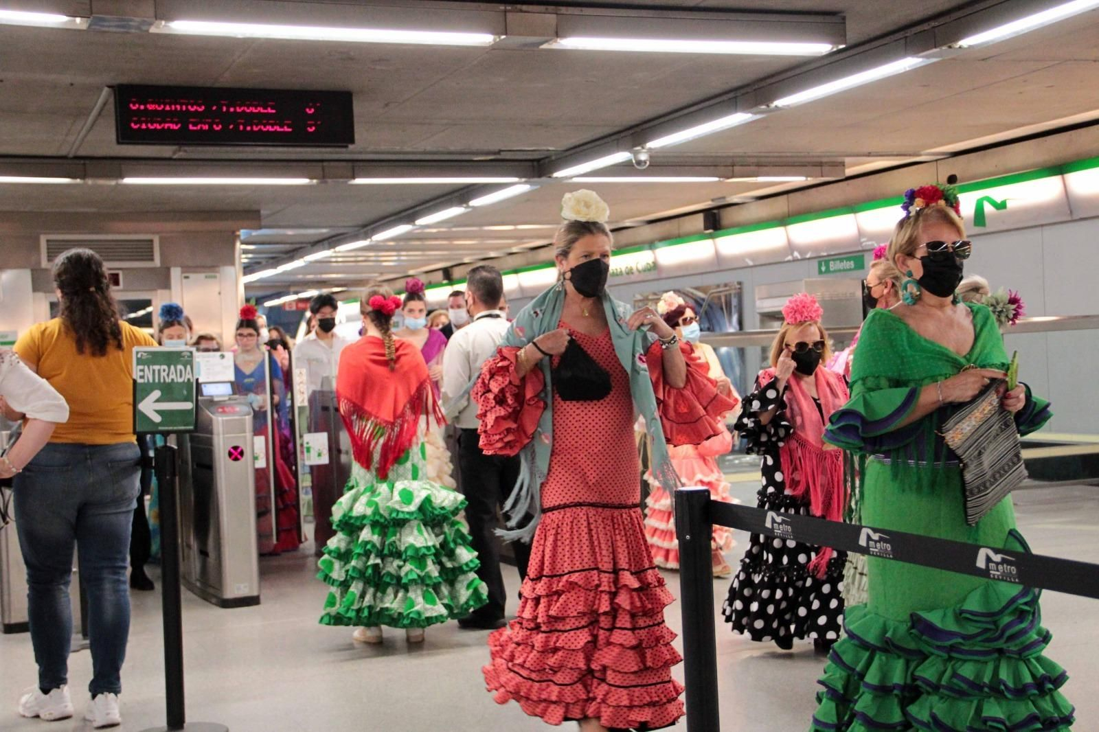Metro de Sevilla transportó 914.942 usuarios durante la Feria, un 6,3% más que en 2019