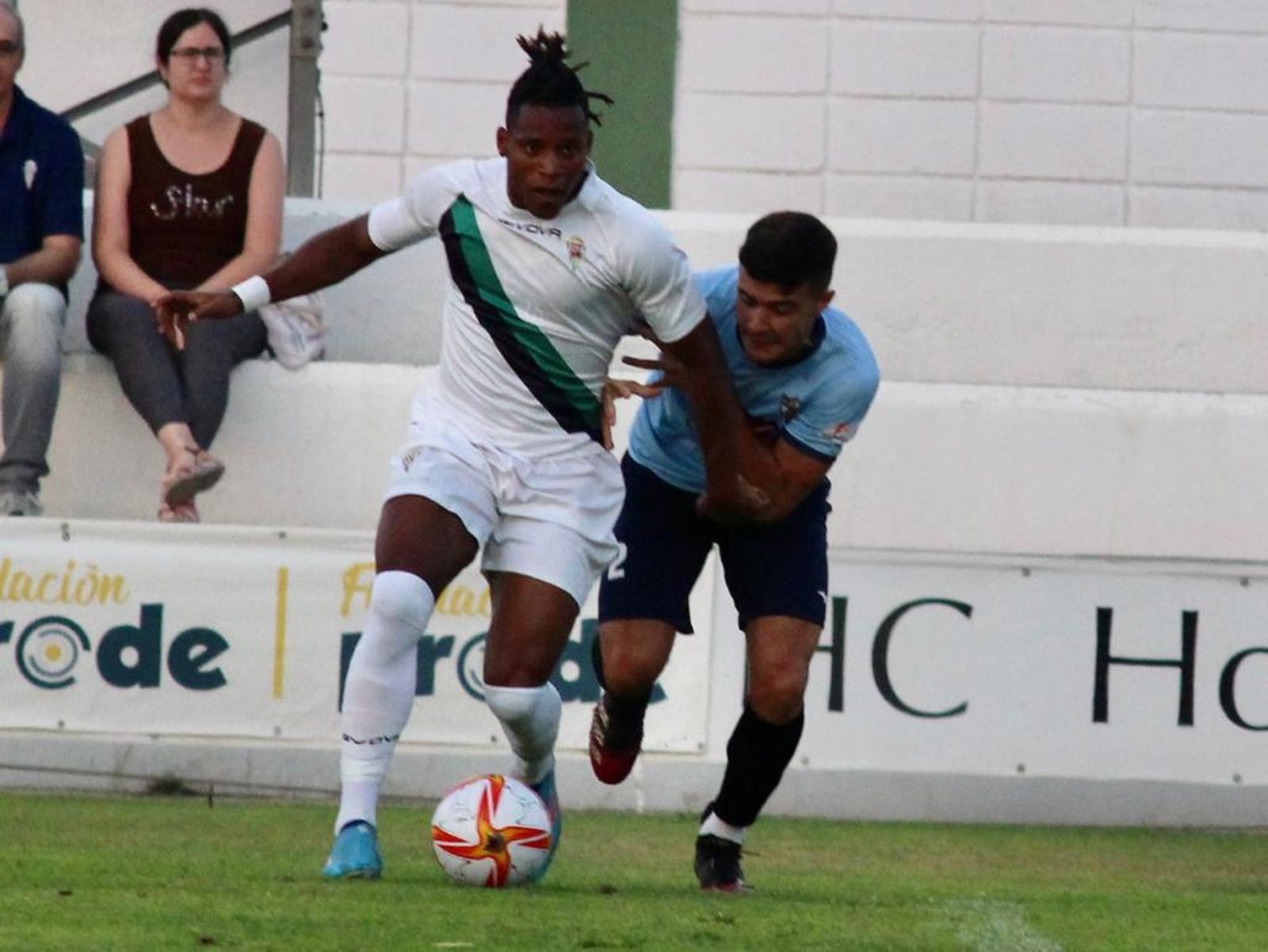 La victoria del Córdoba CF ante el Pozoblanco, en imágenes
