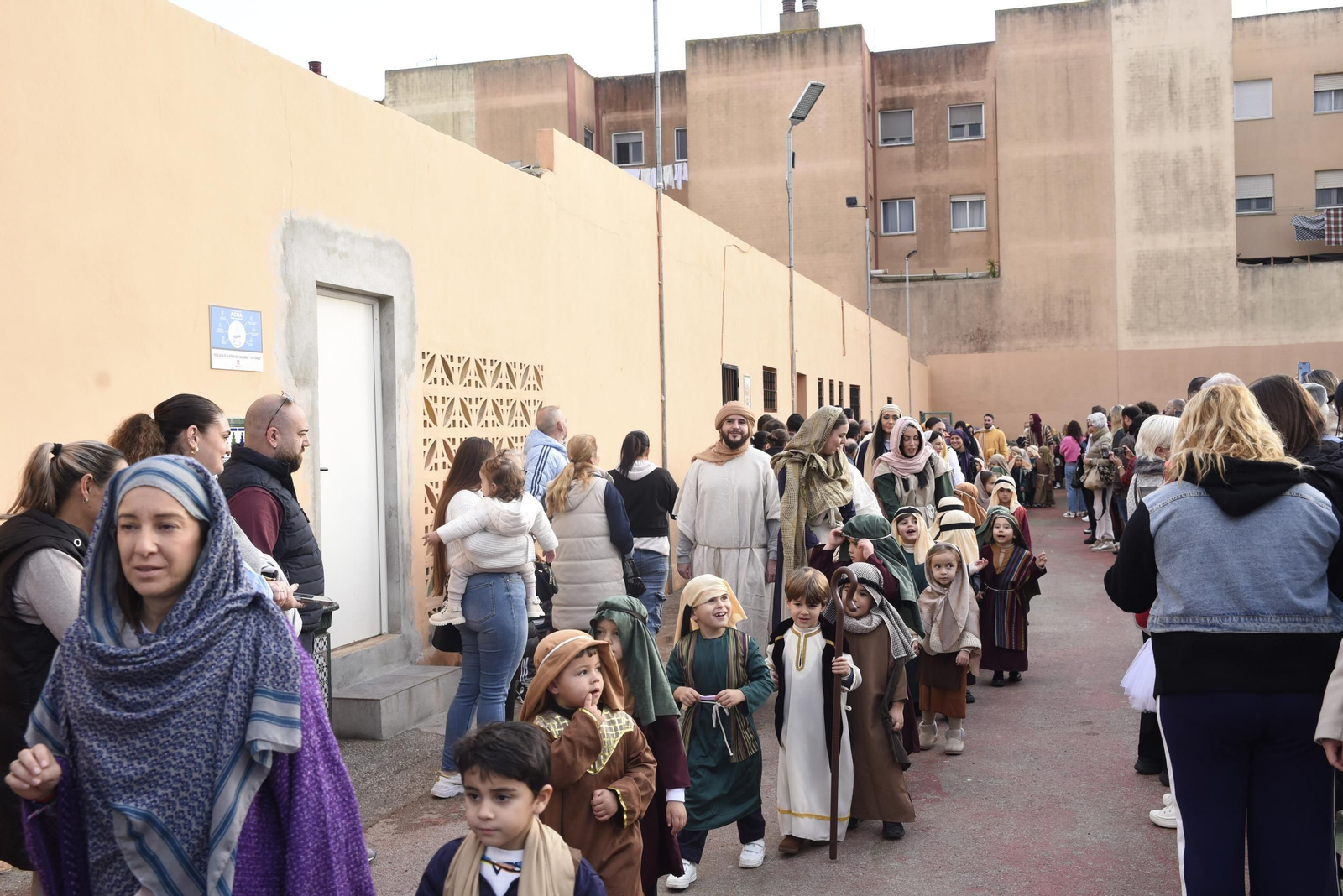 Fotos del belén viviente del Colegio Salesianos de La Línea