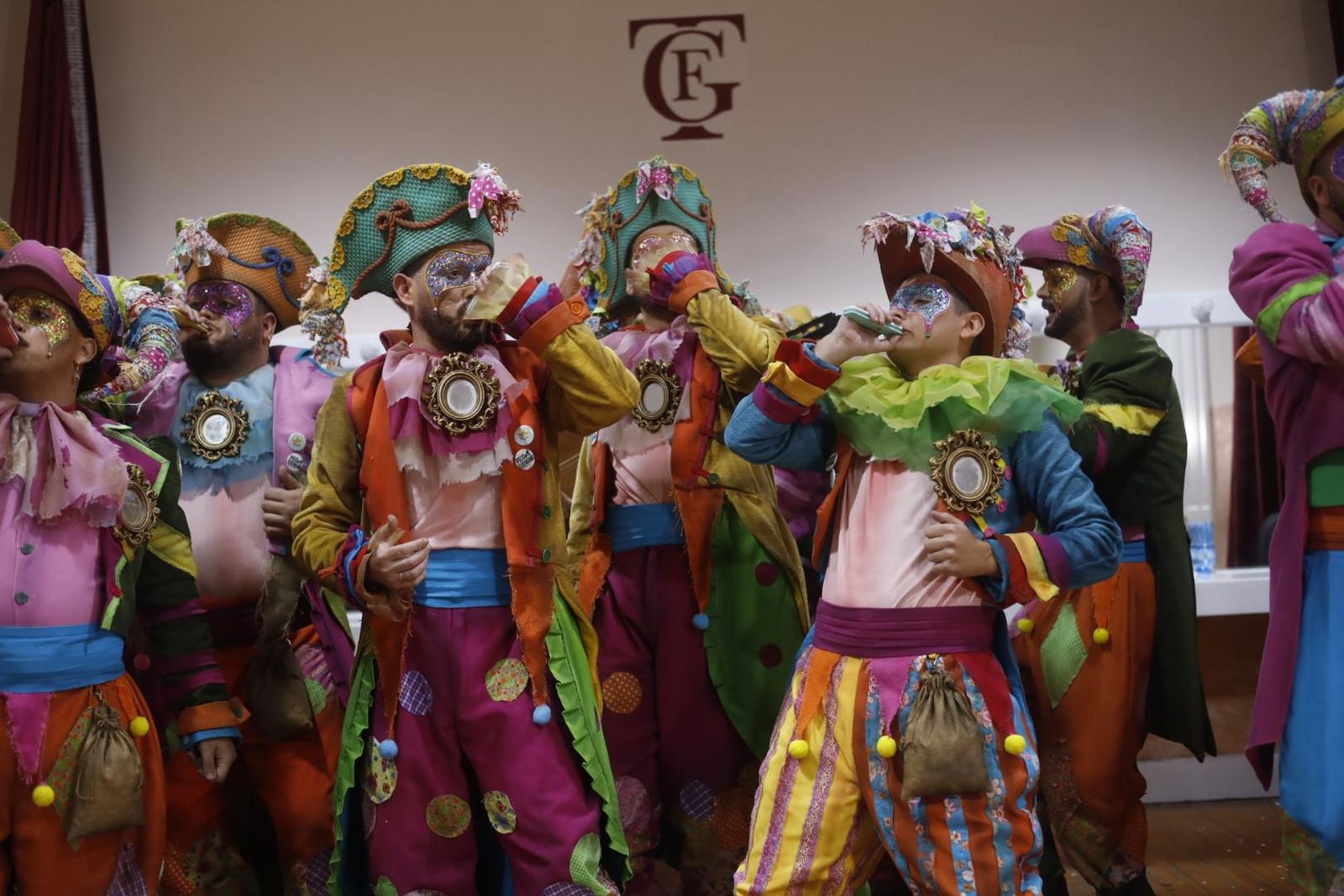 Búscate entre las mejores imágenes de la sexta sesión de cuartos de final del COAC 2026